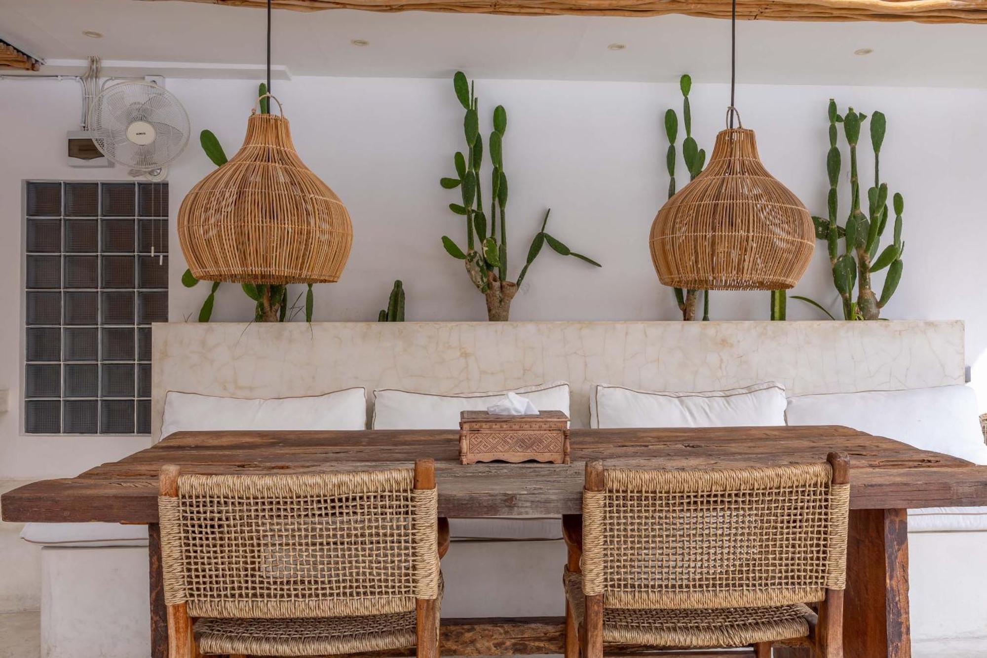Turan Casa Auri Seminyak Villa Ngoại thất bức ảnh