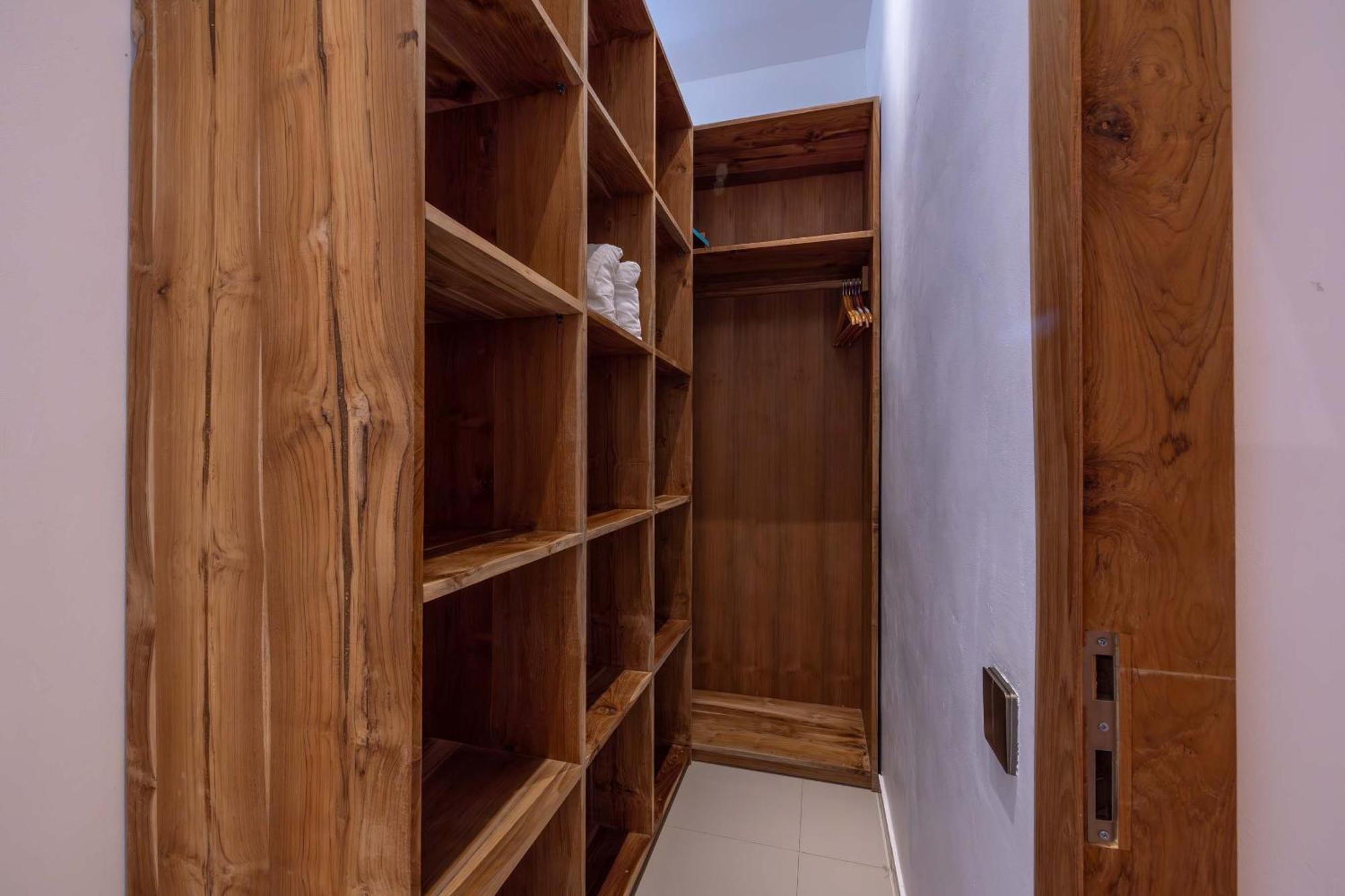 Turan Casa Auri Seminyak Villa Ngoại thất bức ảnh